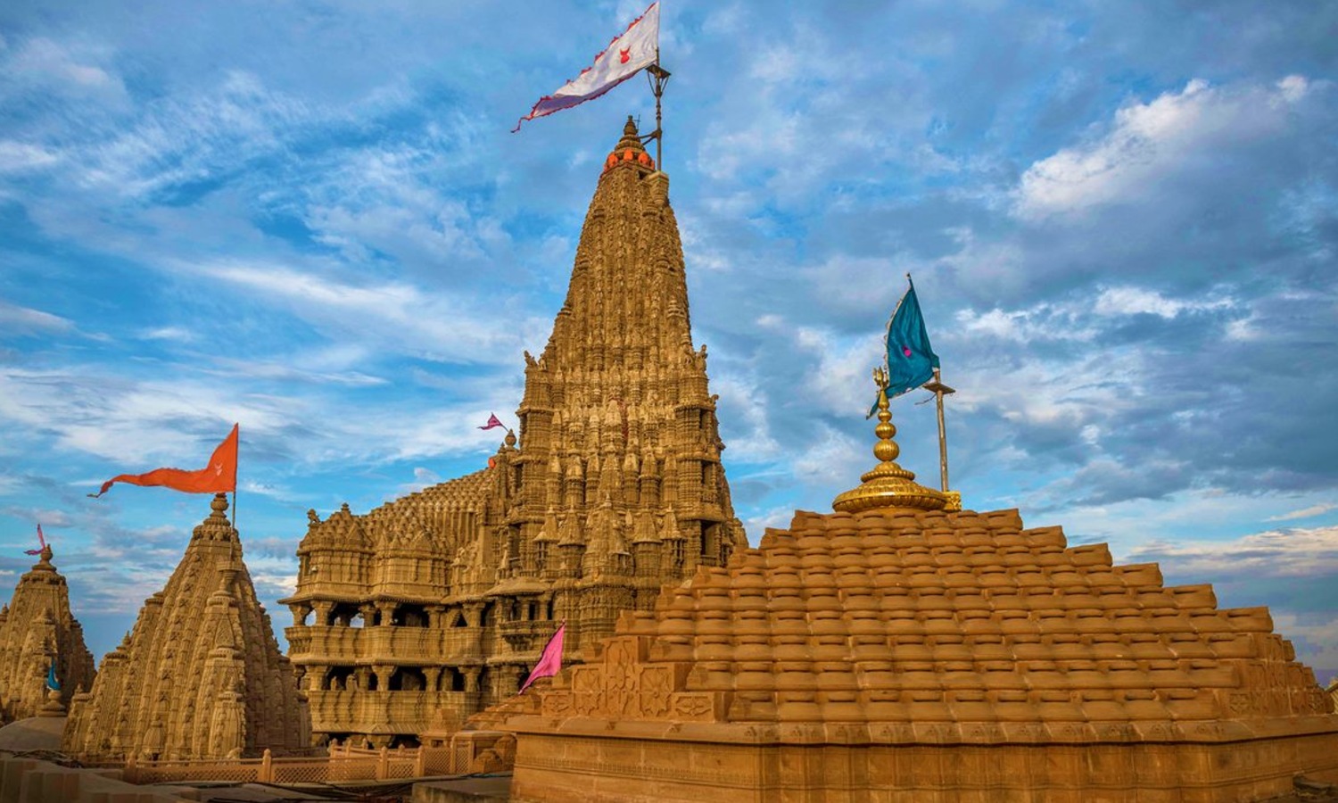 Dwarka: The Divine City of Lord Krishna and the Story Behind Its Disappearance